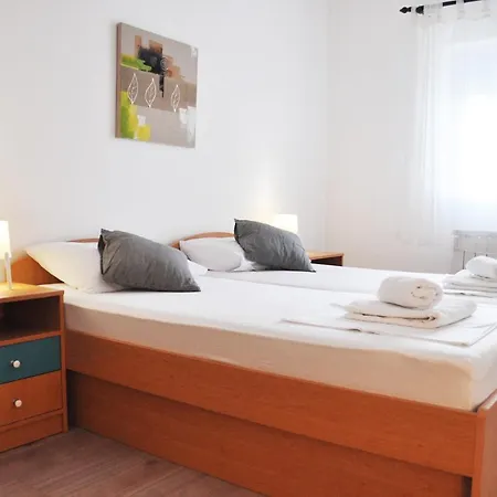 Alavuk Appartement Pula