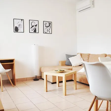 Alavuk Appartement Pula