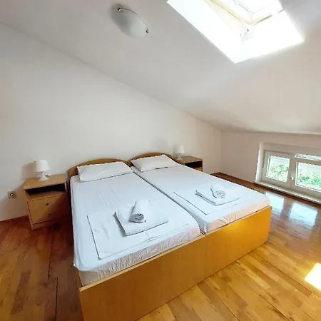 Alavuk Appartement *
