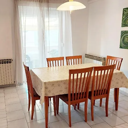 Apartament Alavuk Pula